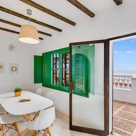Home2book Bright House Facing The Ocean Taliarte Semesterbostad