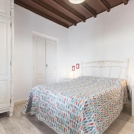 Home2book Bright House Facing The Ocean Taliarte 度假居 梅莱纳拉